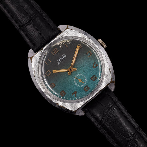 Vintage ZIM Pobeda 2602 emerald dial Soviet mechanical men's casual watch