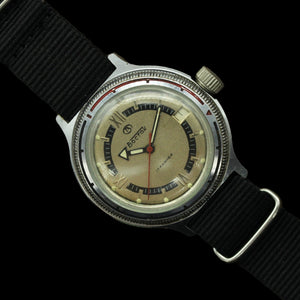 Soviet diver watch VOSTOK Komandirskie military wristwatch