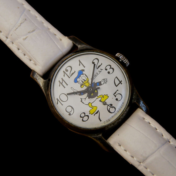 Vintage Original Pobeda ZIM 2602 ladies watch Donald Duck on dial