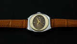 Vintage Soviet Zaria 2014A womens mechanical watch 22 jewels