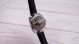 Vintage mevhanical women's wristwatch Sekonda cal.1803 small size