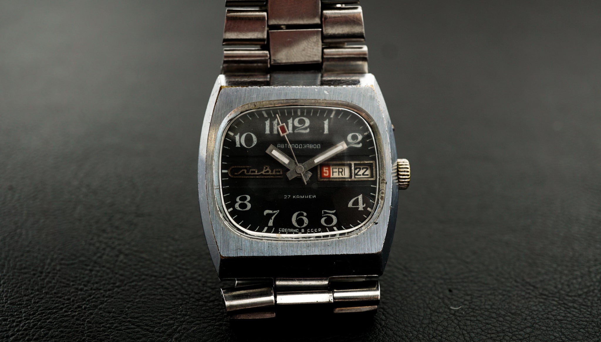 大量入荷中 SLAVA 2427 automatic 27jewels 古い腕時計 自動巻き - 時計