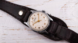 Vintage Original Pobeda Moskva 1Q1956 Military Style wristwatch