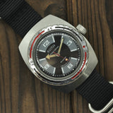 Soviet mechanical men's watch VOSTOK black Barrel Amphibian Diver